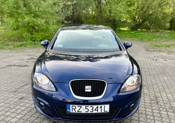 Seat Leon cena 18900 przebieg: 227000, rok produkcji 2009 z Rzeszów małe 154